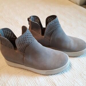 Steve Madden Women's Winni Platform Sneakers Shoes Size 5M New Buck Leather